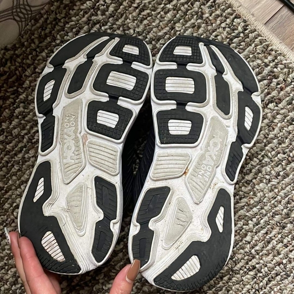Hoka one one bondi 7 size 6 - Picture 11 of 13